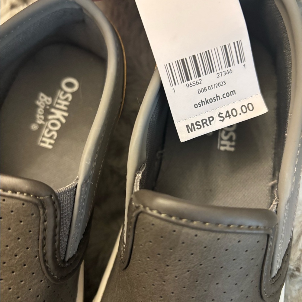 OshKosh B'gosh Gray Dress Shoes for Elegant Occasions